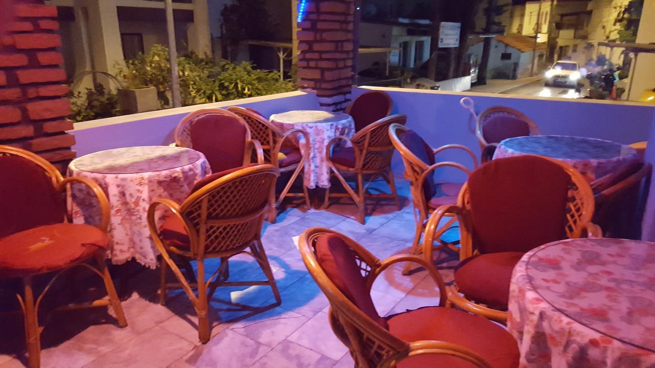 Goekmavi Pansiyon Bodrum Extérieur photo